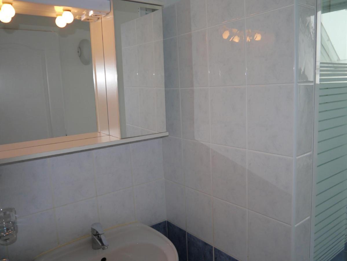 Apartments In Alsopahok/Balaton 27597 외부 사진