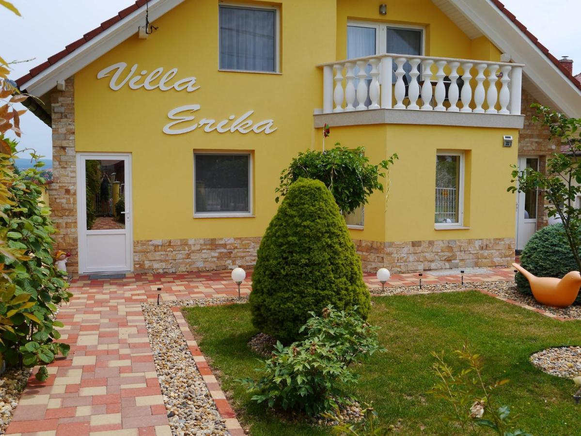 Apartments In Alsopahok/Balaton 27597 외부 사진
