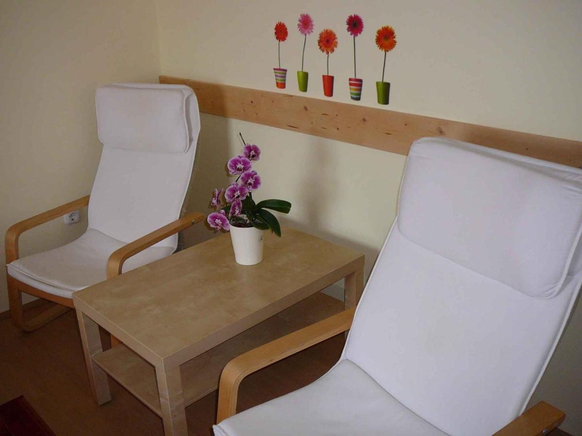 Apartments In Alsopahok/Balaton 27597 외부 사진