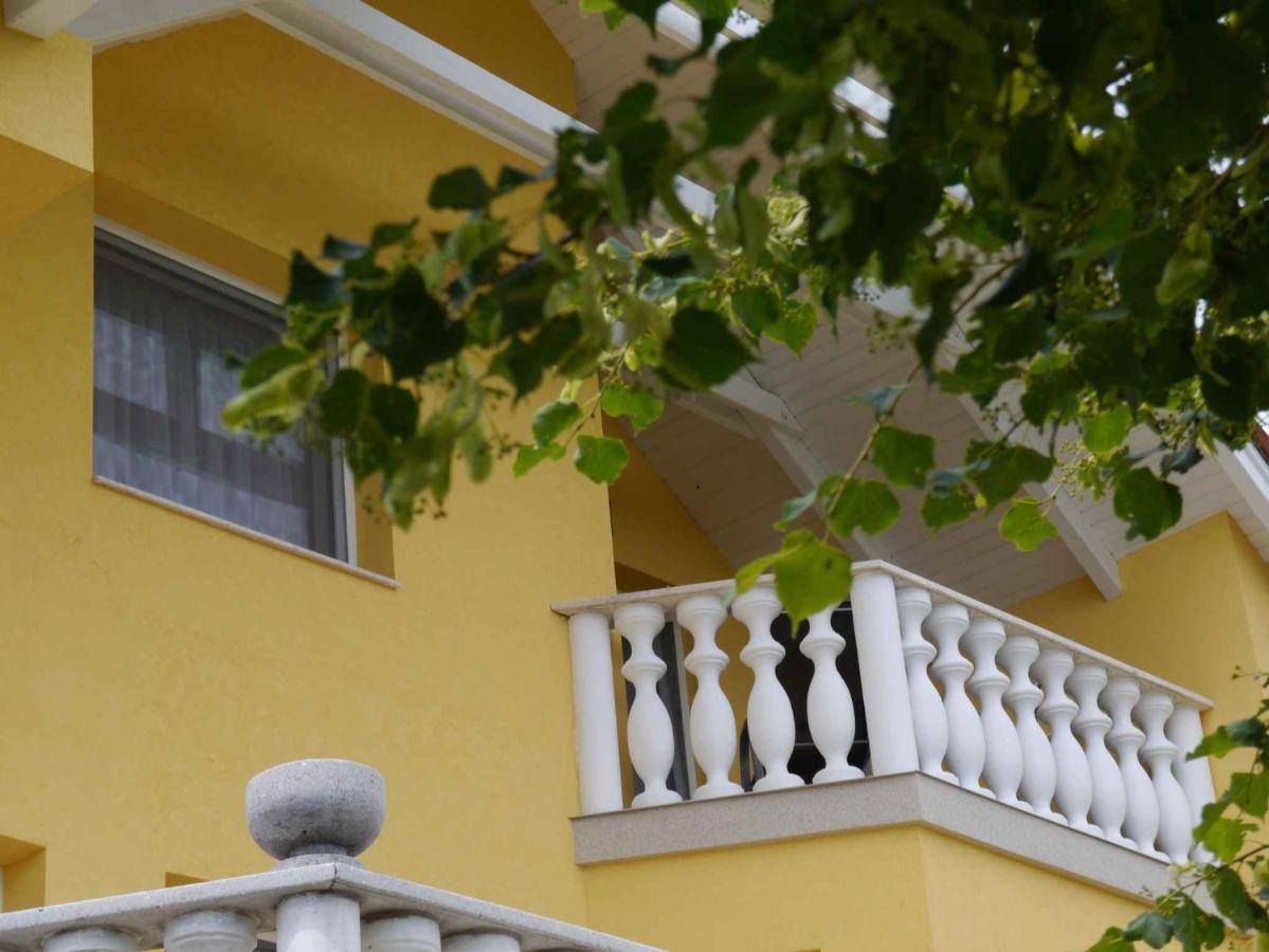Apartments In Alsopahok/Balaton 27597 외부 사진