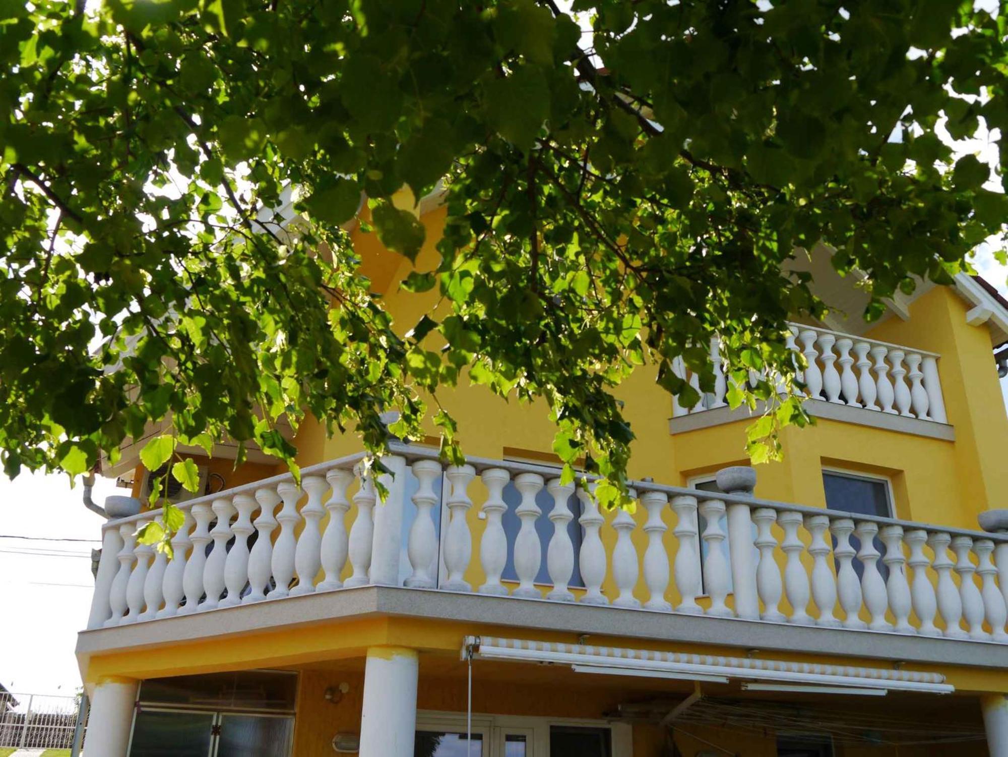 Apartments In Alsopahok/Balaton 27597 외부 사진